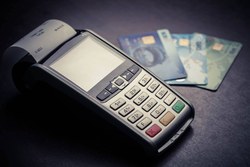 商户办理pos机需要提供哪些资料？